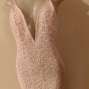 Forever 21 Gorgeous Eyelite Lace mini dress